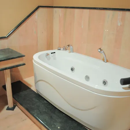 Borghesi 4*